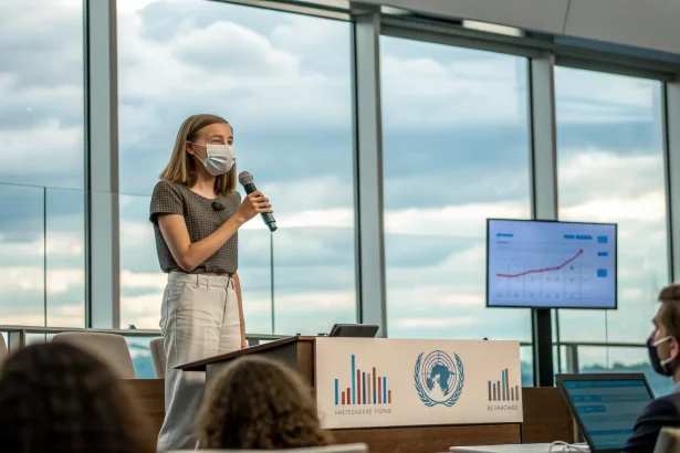 violet affleck advocates mask mandates un