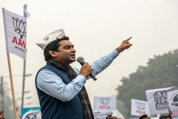 kapil mishra pressures aap atishi