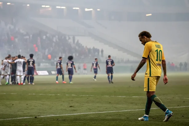 neymar substituted due to mistake
