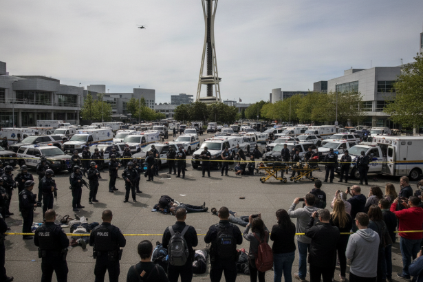 seattle center shooting police investigation