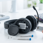 gaming brand wireless headphone battery waste