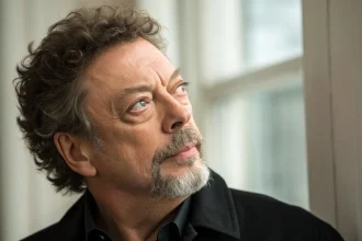tim curry dies at eighty