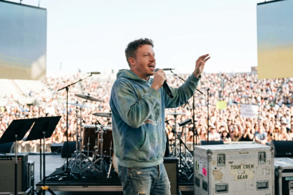 macklemore dropped from tour