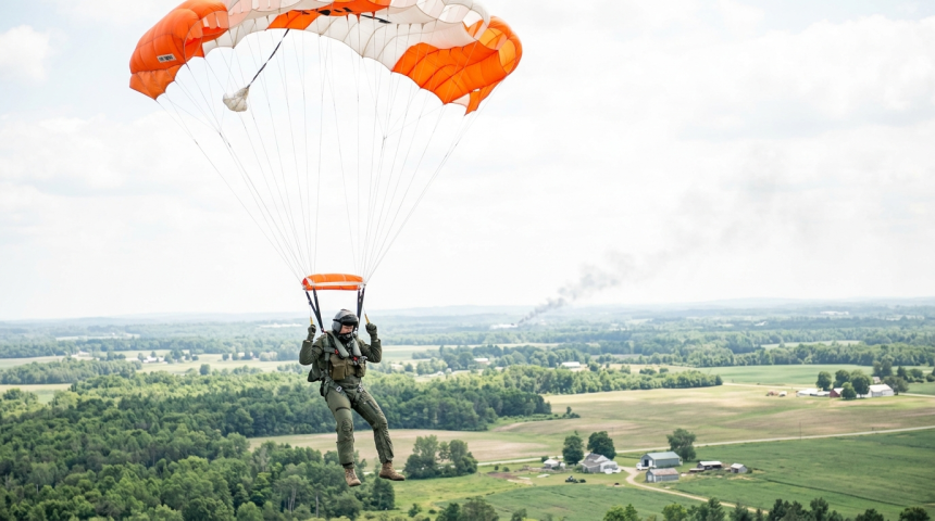 pilot ejects safely from guard jet