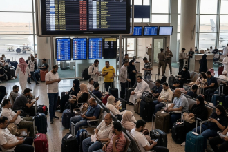 security scare delays flights riyadh